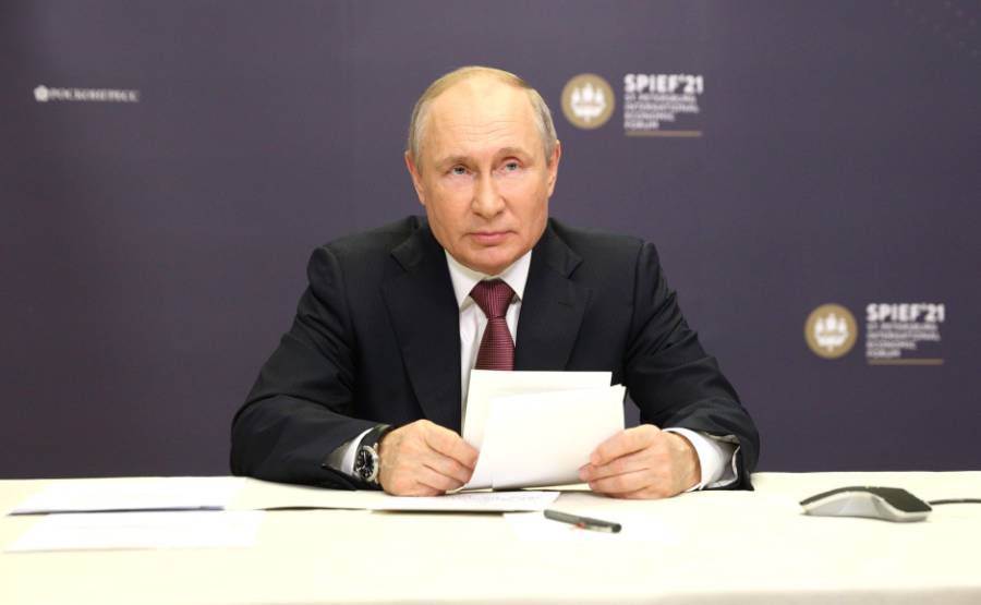В Кремле заявили, что Путин де-факто никогда не был на удалёнке