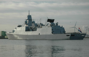Нидерланды обвинили российские истребители в "запугивании" своего корабля в Чёрном море