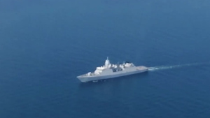 Минобороны показало видео с голландским фрегатом и российскими истребителями в Чёрном море