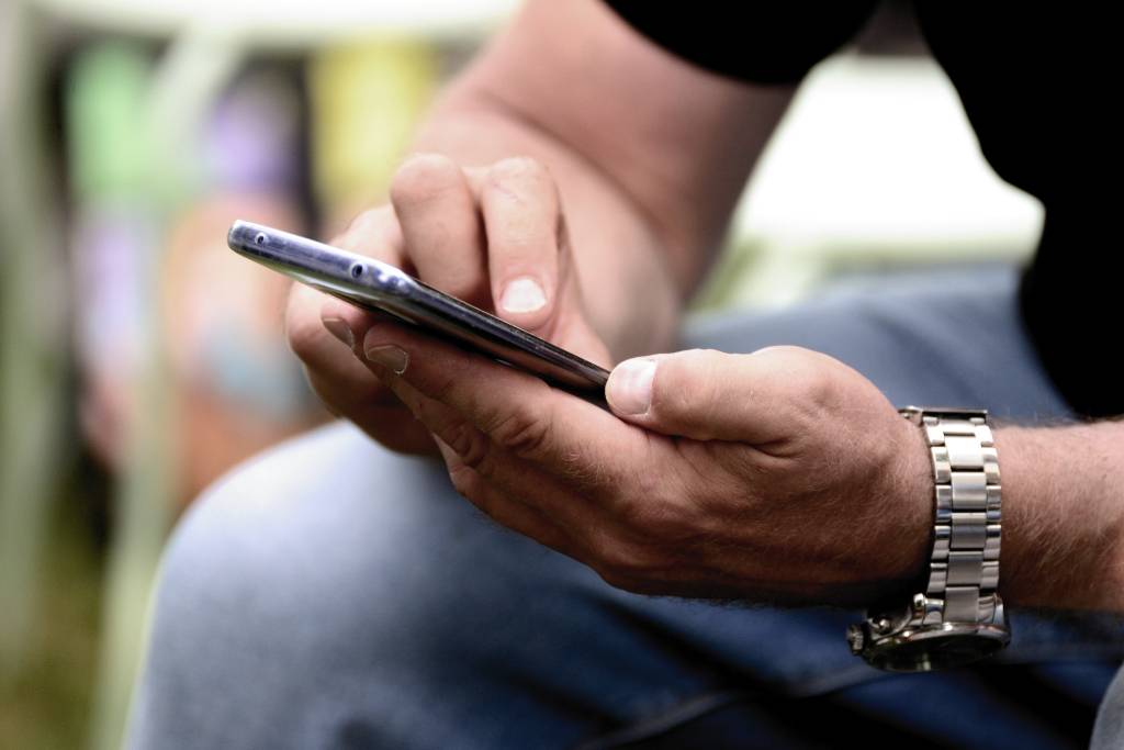 Москвичам рассказали о пяти приложениях для проверки подлинности QR-кодов