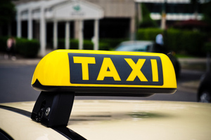 ФАС выступила против ограничения количества такси на регион