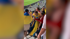 В Сети опубликовали видео избиения украинскими фанатами российского болельщика