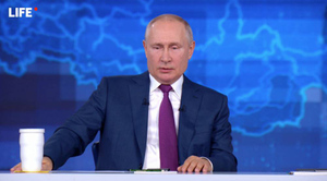 Путин: Россия не будет отвечать на санкции себе во вред