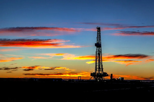 Стоимость нефти Brent опустилась ниже 66 долларов за баррель впервые с августа