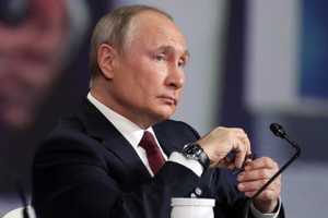 Путин: США "уверенной походкой" идут по пути СССР