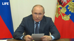 Путин призвал сделать систему социальной защиты более современной и адресной