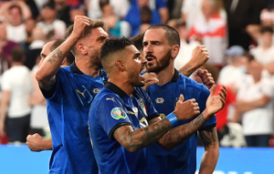Футбол не вернулся домой: Сборная Италии выиграла Евро-2020