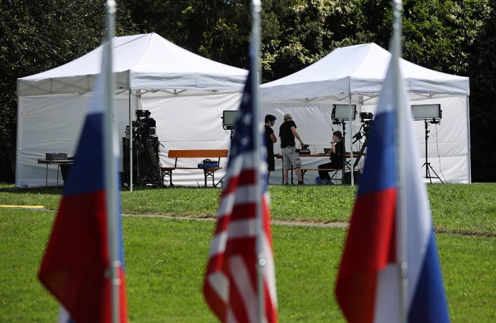 Антонов: Россия требует от США уважения и не нуждается в услугах