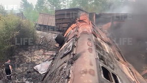 В Приамурье лоб в лоб столкнулись грузовые поезда, погибло два человека