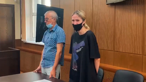 Плакала, закрывая лицо рукой: Реакция сбившей троих детей на зебре студентки на решение суда об аресте