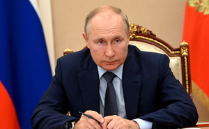 Путин напомнил чиновникам о нерешённых проблемах России