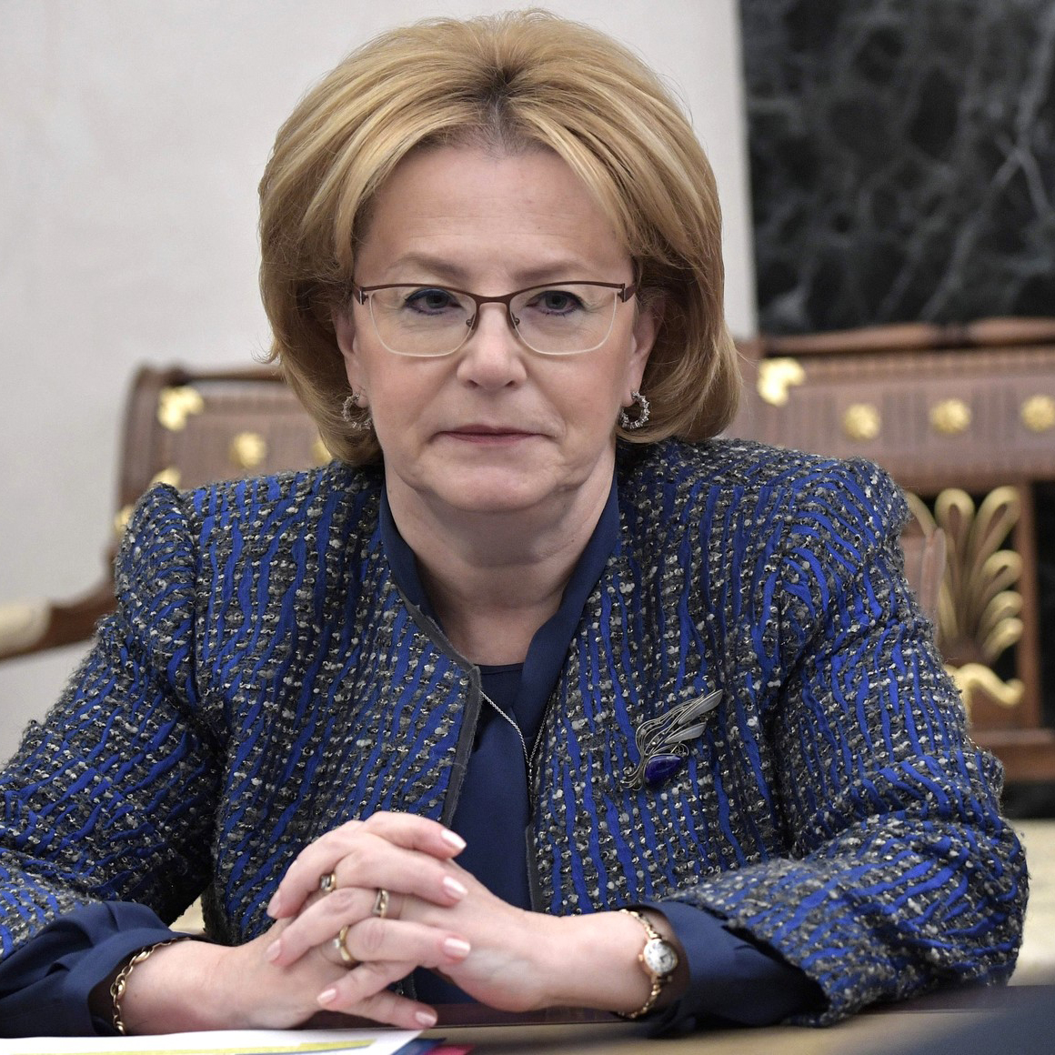 <p>Я переболела коронавирусом. Переболела в конце октября – начале ноября и пока имею высокий титр вируснейтрализующих антител и имею клеточный иммунитет</p>