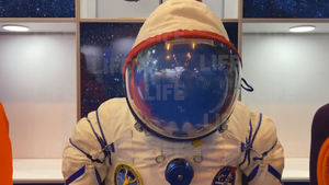 Прототип нового скафандра для космонавтов впервые показали на МАКС-2021