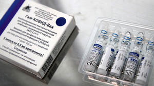 Депздрав заявил, что "Эпиваккороны" в Москве хватит только для тех, кто делает вторую прививку