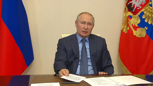 Путин заявил об обострении ситуации с ценами на базовые продукты питания в России