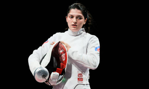 Фехтовальщица Муртазаева уступила в поединке за бронзу на Олимпиаде в Токио
