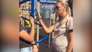 "Они пугают": Петербурженка попыталась выгнать детей-инвалидов с площадки