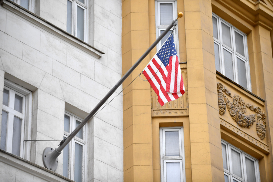 <p>Посольство Соединённых Штатов Америки в Москве. Фото © Агентство городских новостей "Москва" / Сергей Киселёв</p>