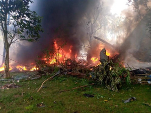 Не менее 17 человек погибли при крушении военного самолёта на Филиппинах