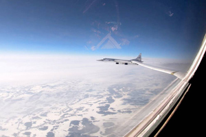 Дальнюю авиацию ВКС России подняли по тревоге во время учений