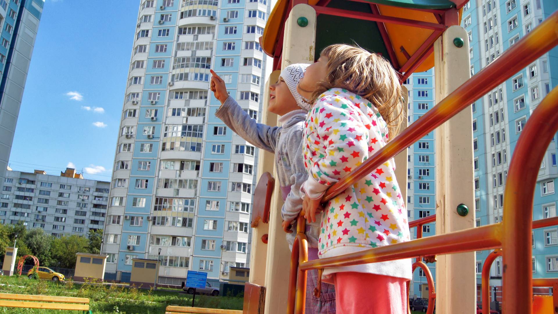 Хозяева двора: Могут ли жильцы выгонять "чужих" с детских площадок