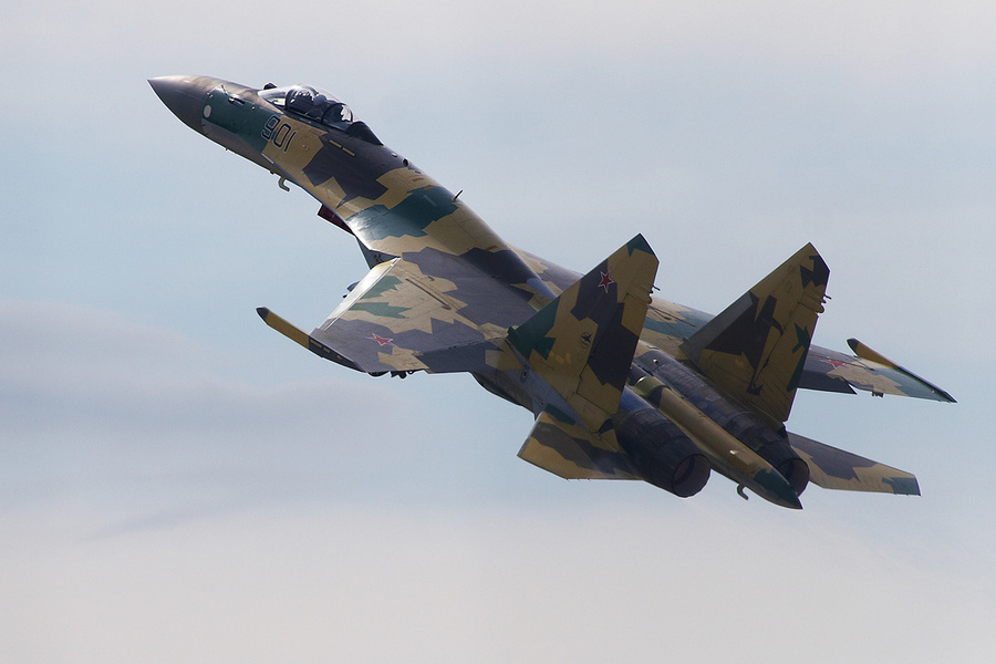 <p>Истребитель Су-35С. Фото © <a href="https://ru.wikipedia.org/wiki/%D0%A1%D1%83-35" target="_blank" rel="noopener noreferrer">Wikipedia / Rulexip</a></p>