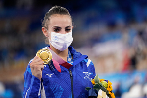 Скандально победившая на Олимпиаде гимнастка Ашрам закрыла свой инстаграм