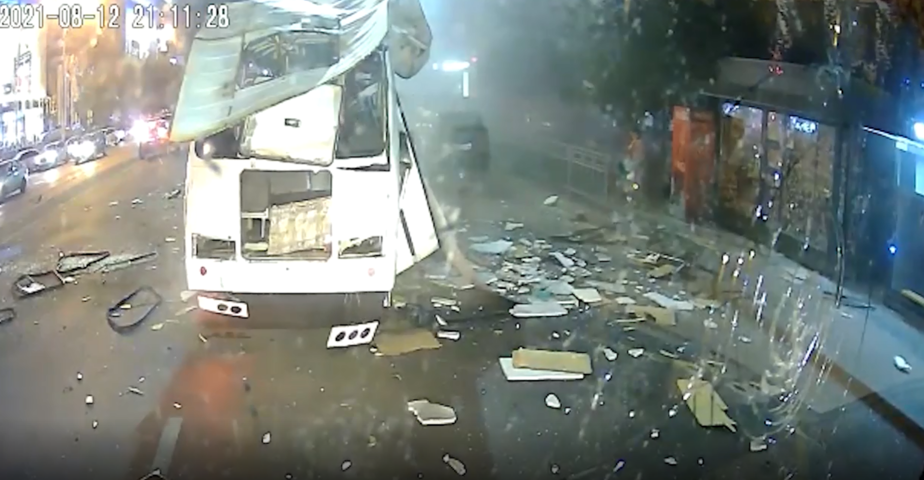 В Воронеж из-за взрыва автобуса направлены криминалисты из Москвы
