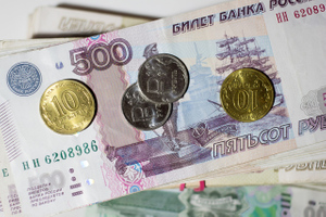 Опрос показал, сколько россиян недовольны своей зарплатой
