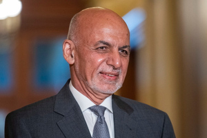 СМИ: Экс-президент Афганистана Гани находится в Абу-Даби