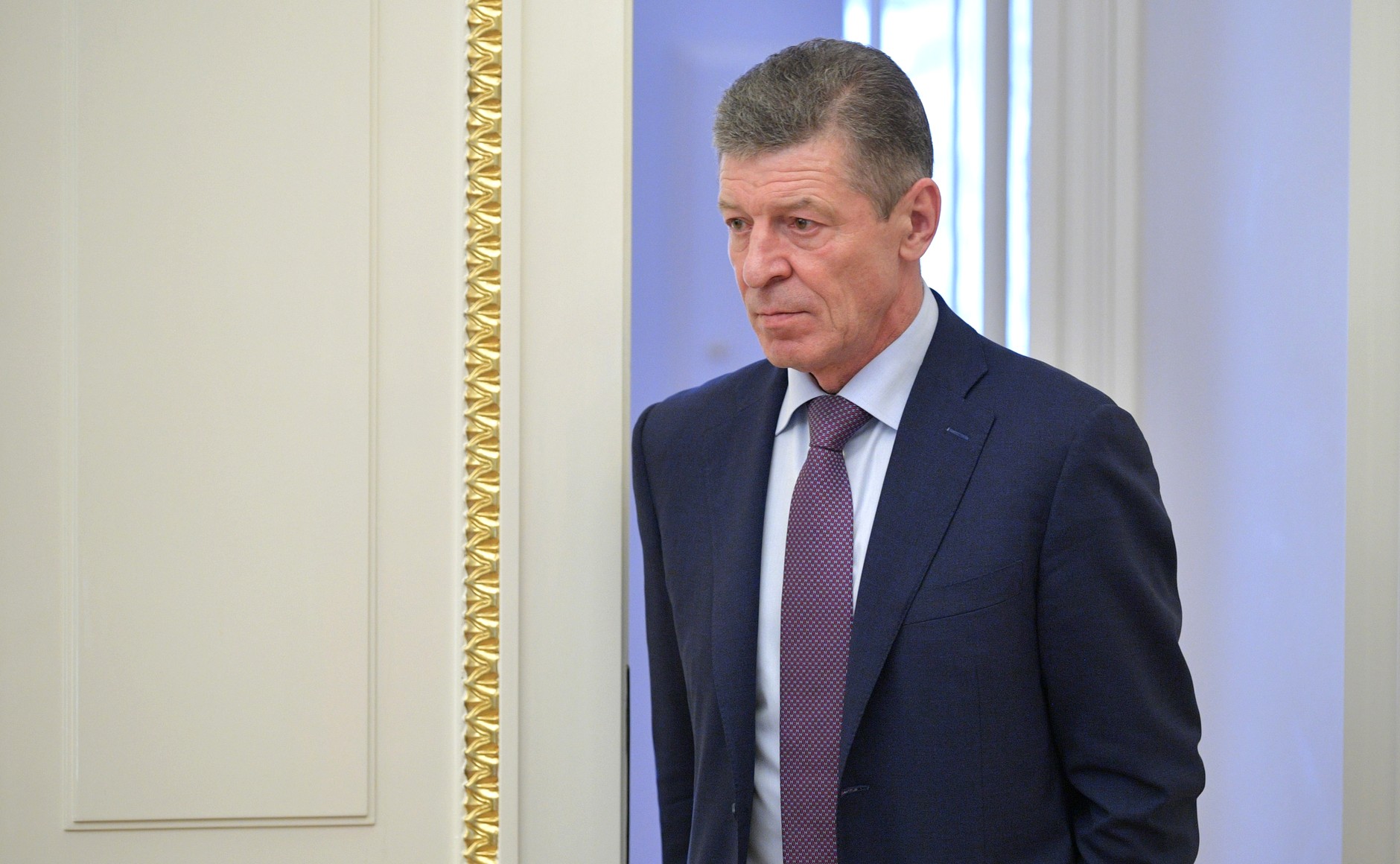 Козак намерен встретиться с помощником главы Госдепа Донфрид в Москве