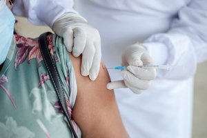 Минздрав назвал число вакцинированных от коронавируса россиян