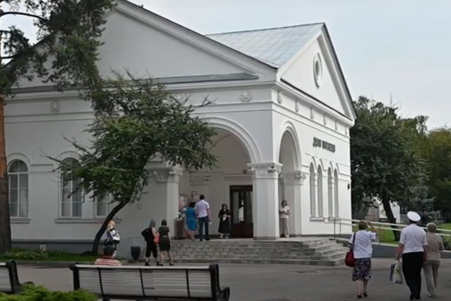 Здание Дома музеев на ВДНХ.Кадр из видео © YouTube