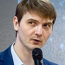 <p>Я встречал мнение среди профессионалов, что современные положения разработки ракетно-космической техники — это успешная спецоперация ЦРУ по дезорганизации нашей космической промышленности. Конечно, Соловьёв не может так пошутить, как лицо публичное, но он приводит пример Маска, который никогда бы не запустил ничего, если б следовал нашим ГОСТам. Это просто апелляция к зарубежному авторитету, чтобы поговорить о давно известном и наболевшем у нас дома</p>