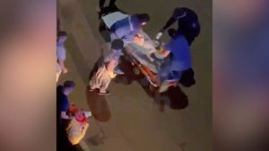 "Мужчина смотрел сверху": Появилось видео спасения выброшенного отцом из окна двухлетнего малыша