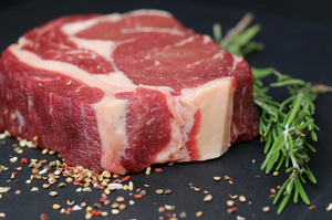 Ради климата: Эксперт допустил введение налога на мясо в будущем