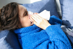 Медики рассказали, можно ли одновременно болеть гриппом и ковидом
