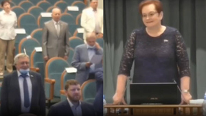 Глава томской облдумы забыла выключить микрофон, и оказалось, что она совсем не знает гимн РФ