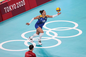 Игравшая против россиянок бразильская волейболистка отстранена из-за допинга