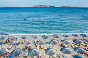 Турэксперты назвали страны для пляжного отдыха на замену полыхающей Турции