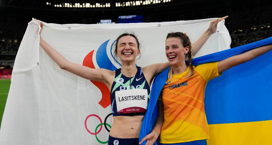 Мария Ласицкене и Ярослава Магучих. Фото © ТАСС/AP