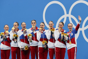 Рогозин поблагодарил синхронисток за выступление на Олимпиаде в честь Гагарина