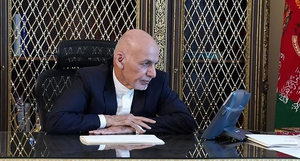 Обманул соратников, ограбил народ: Афганский посол раскрыл подробности бегства президента Гани из страны