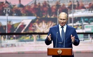 Поздравления звучат с раннего утра: Песков рассказал, кто из мировых лидеров уже позвонил Путину в день рождения