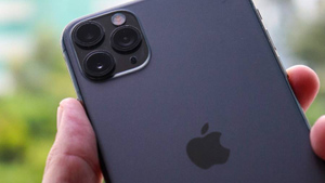 Apple закрыла дыру, позволявшую незаметно взламывать защиту iPhone