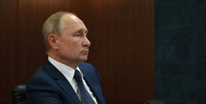 Песков: Путин абсолютно здоров