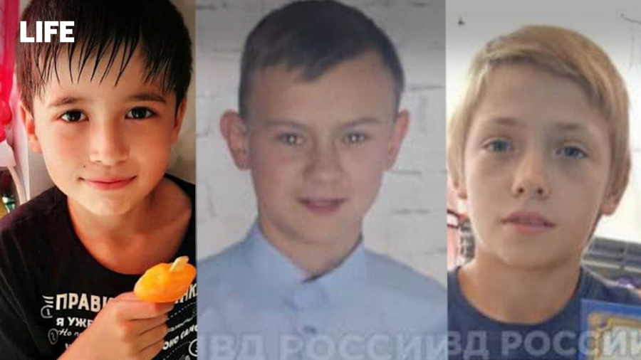 Слева направо: маленький Тимур, Витя Чуваев и Витя Вознов. Фото © Пресс-служба МВД России 