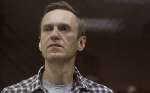 Украина ввела санкции против семи сотрудников ФСБ из-за инцидента с Навальным