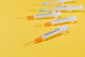 В России планируют создать комбинированную вакцину от коронавируса и гриппа