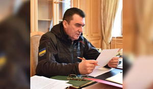 "Давайте ещё раз": Глава украинского СНБО поругался с журналистом из-за русского языка